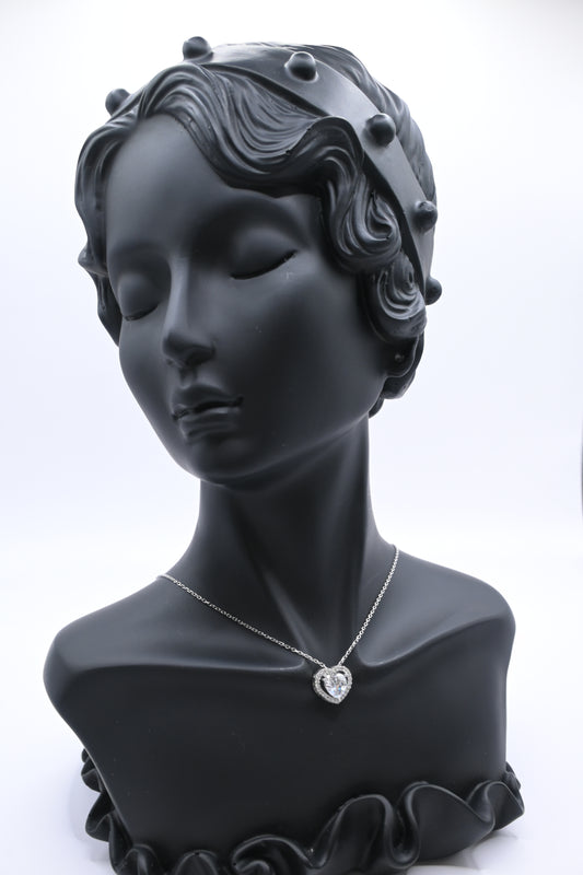 925 Ayar Gümüş Kalpli Zirkon Taşlı Kolye