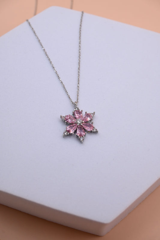 925 Ayar Gümüş Lotus Çiçeği Kolye