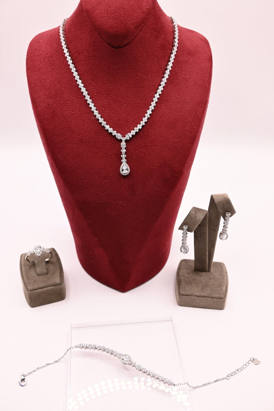 925 Ayar Gümüş Su Yolu Damla Model İthal Zirkon Taşlı Kolye, Bileklik, Küpe, Yüzük Düğün Takı Seti