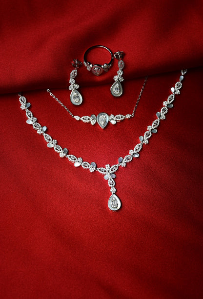 925 Ayar Gümüş Sedefli Zarif Düğün Takı Seti
