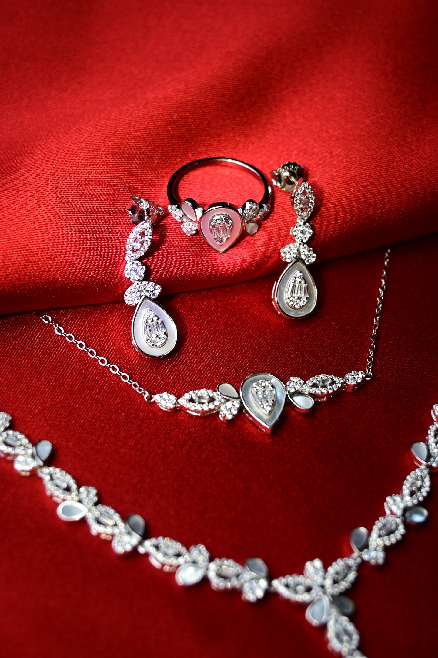 925 Ayar Gümüş Sedefli Zarif Düğün Takı Seti