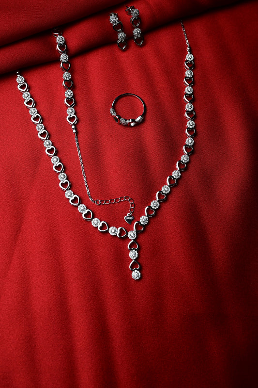 925 Ayar Gümüş Kalpli Zarif 4'lü Set