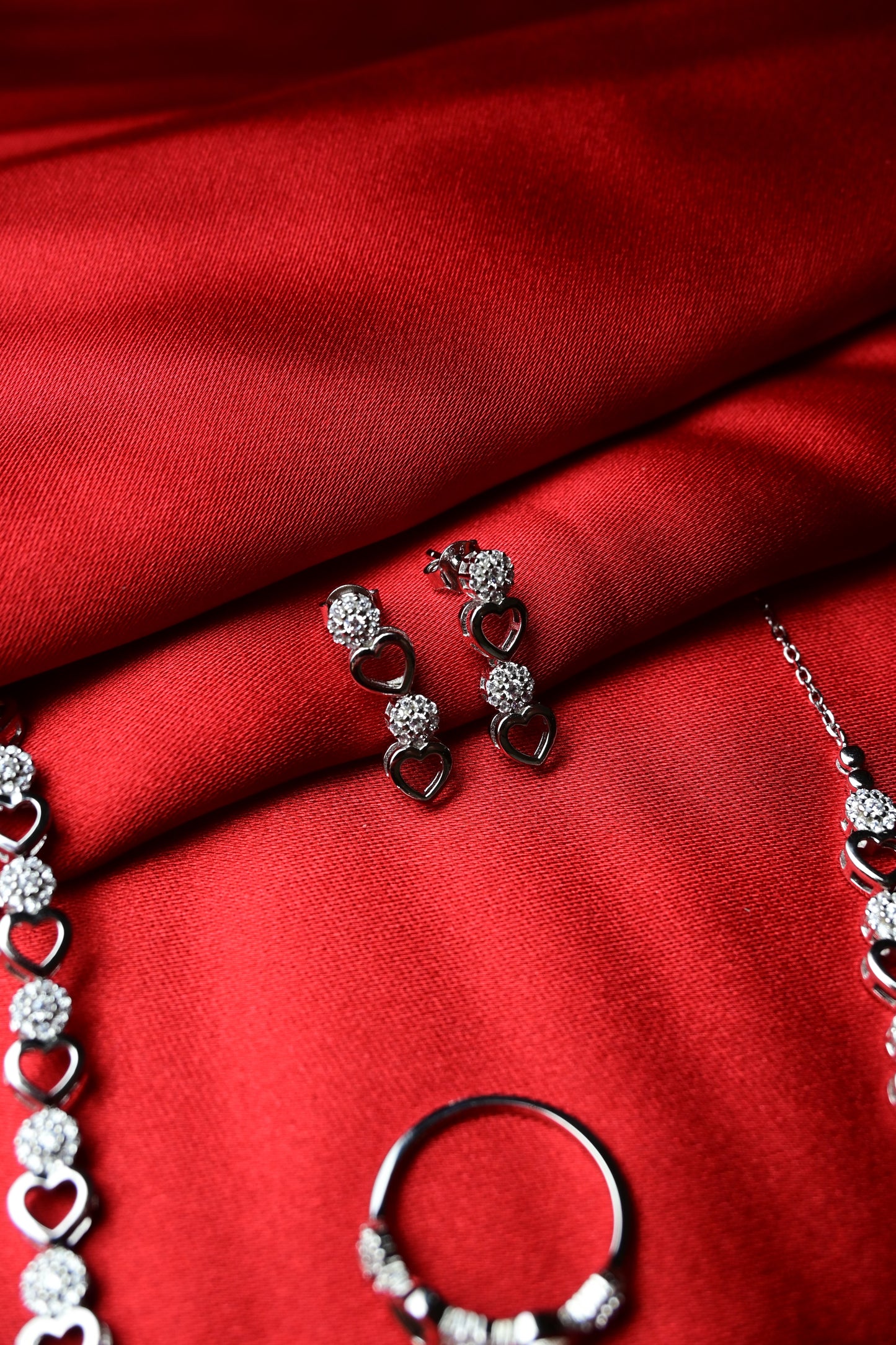 925 Ayar Gümüş Kalpli Zarif 4'lü Set