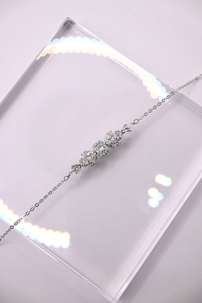 925 Ayar Gümüş  Baget Model İthal Zirkon Taşlı Kolye, Bileklik, Küpe, Yüzük Düğün Takı Seti