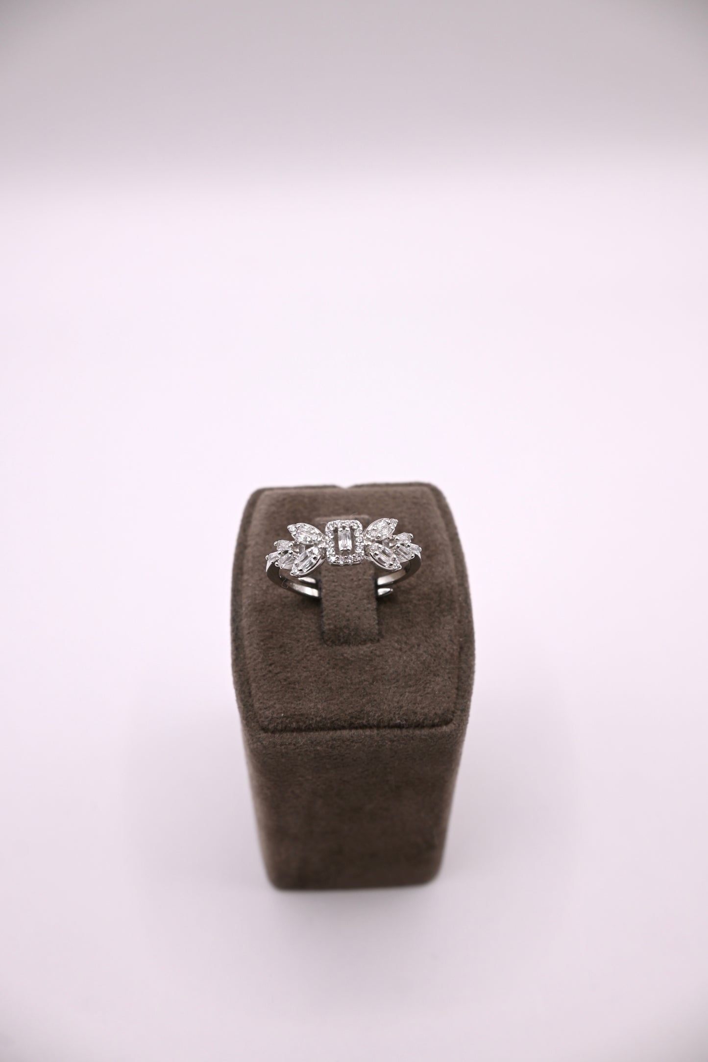 925 Ayar Gümüş Su Yolu Baget Model İthal Zirkon Taşlı Kolye, Bileklik, Küpe, Yüzük Düğün Takı Seti