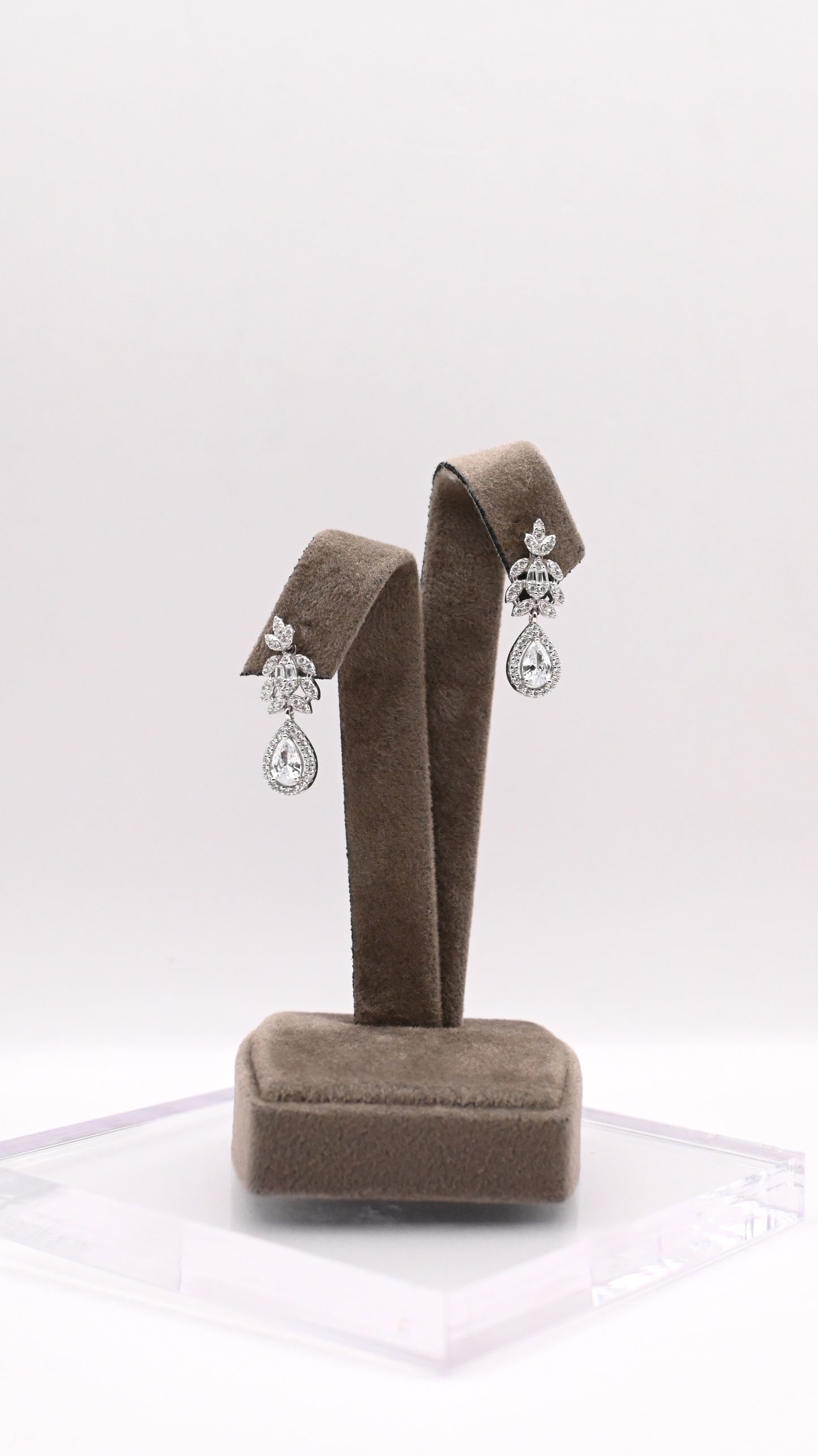 925 Ayar Gümüş Damla Kesim Set Zarif Takım