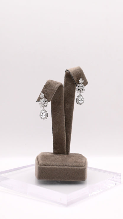 925 Ayar Gümüş Damla Kesim Set Zarif Takım