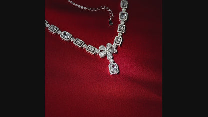 925 Ayar Gümüş Çiçek Desen Zirkon Taşlı 4'lü Set